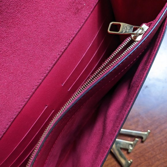 Authentic Louis Vuitton Chain Louise GM Handbag Shoulder Bag RED - Picture 7 of 8